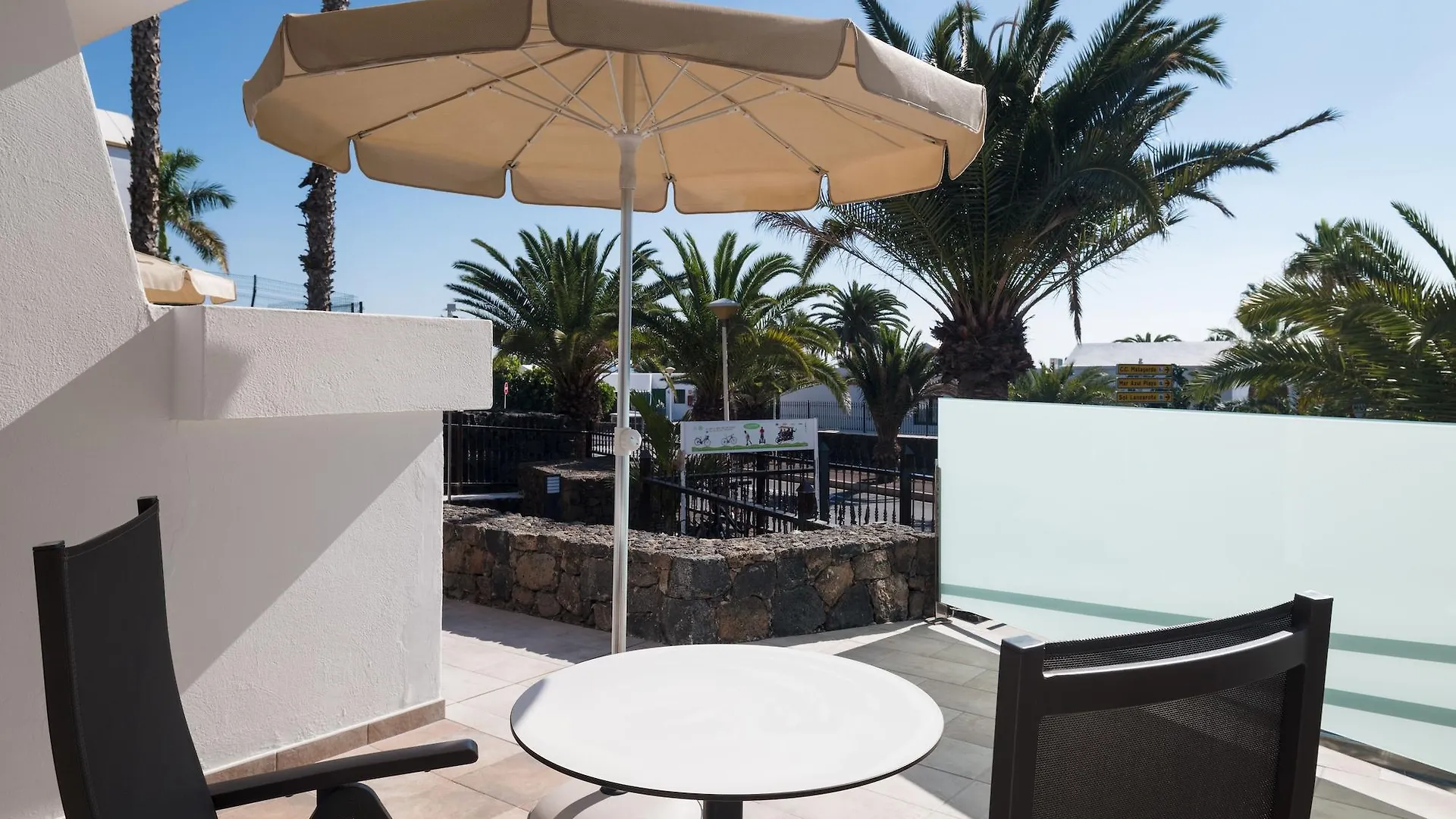 Apartamentos Villa Canaima Puerto del Carmen  Apartment Puerto del Carmen (Lanzarote)