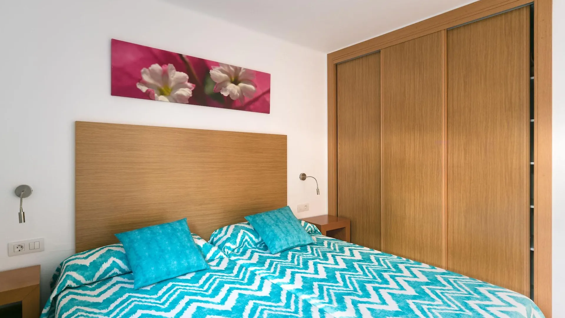 Apartamentos Villa Canaima Puerto del Carmen  0*, Puerto del Carmen (Lanzarote)